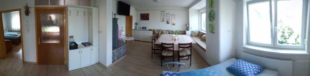 Vojnik Apartment Janja מראה חיצוני תמונה